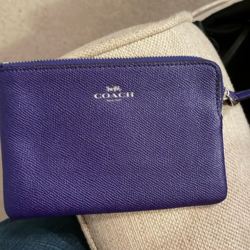 Coach pouch